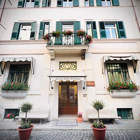 Monte Marsicano Hotel Pescasseroli Luaran gambar