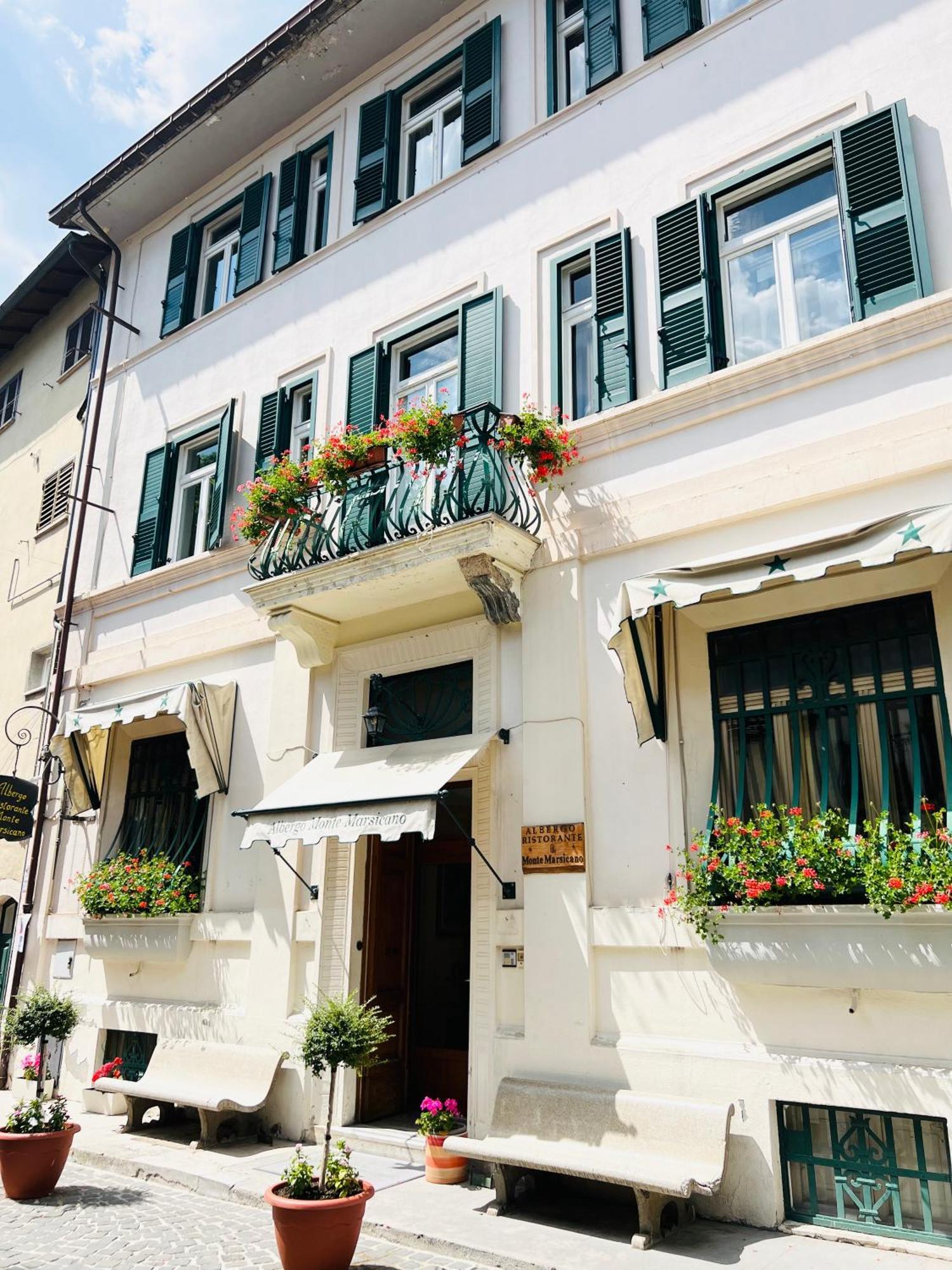 Monte Marsicano Hotel Pescasseroli Luaran gambar