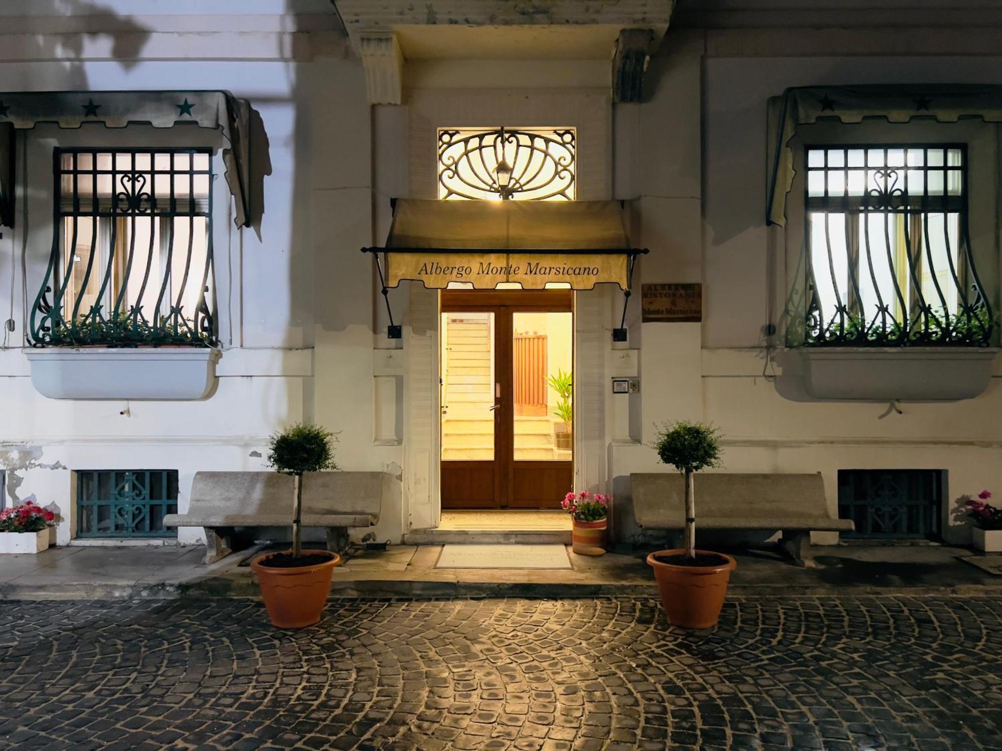 Monte Marsicano Hotel Pescasseroli Luaran gambar